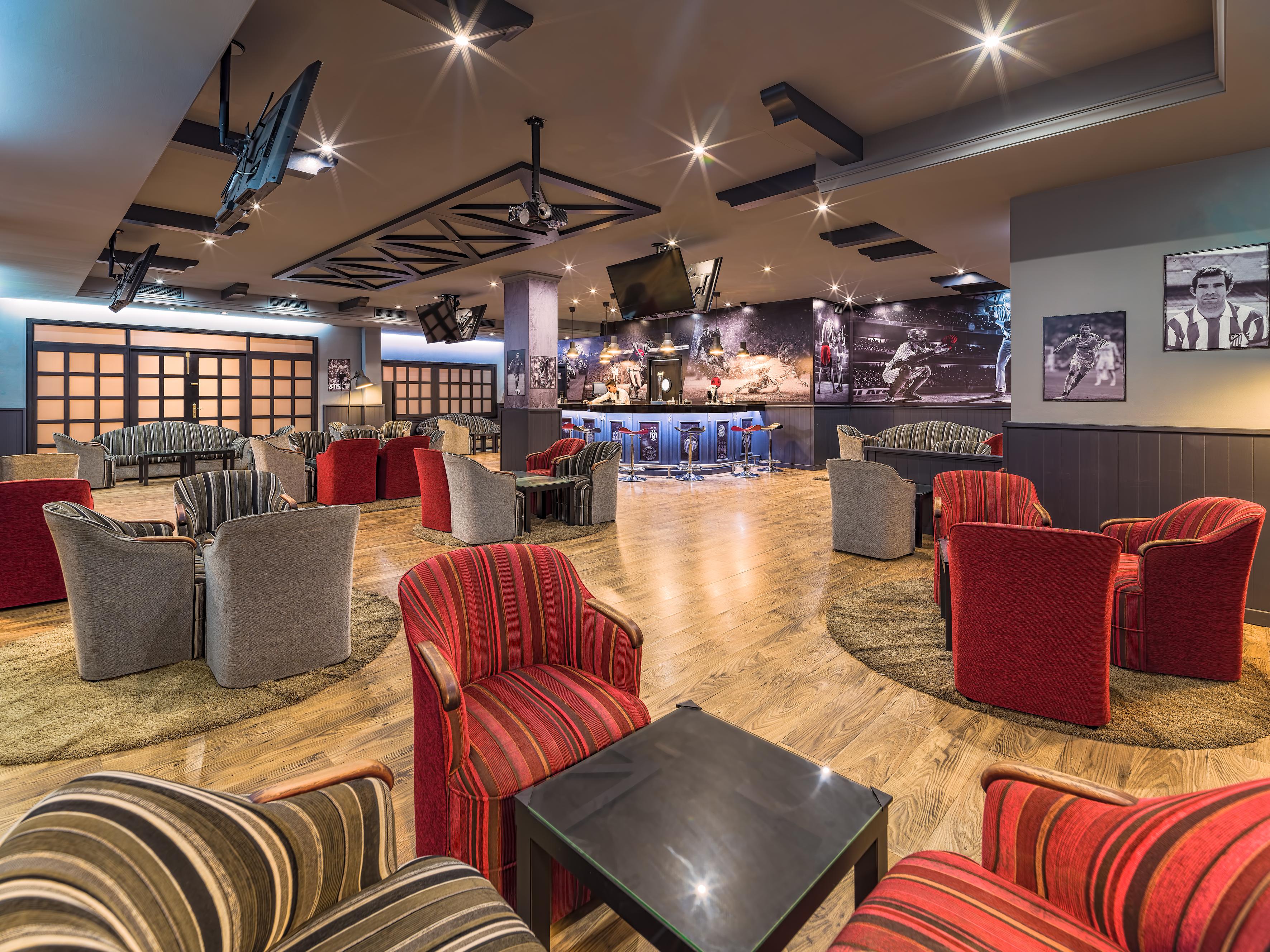 เฮช10 รูบิคอนพาเลสโฮเต็ล Hotel ปลายาบลังกา ภายนอก รูปภาพ The lounge at the airport
