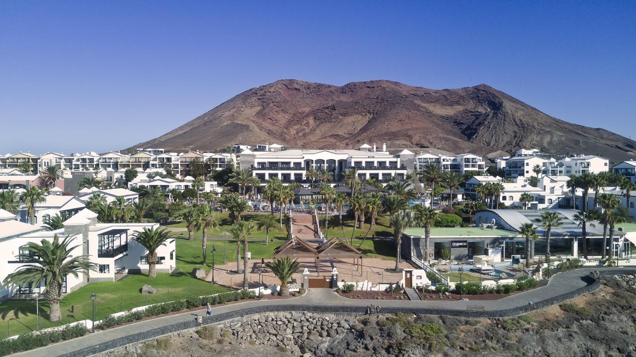 เฮช10 รูบิคอนพาเลสโฮเต็ล Hotel ปลายาบลังกา ภายนอก รูปภาพ View of Montaña Clara